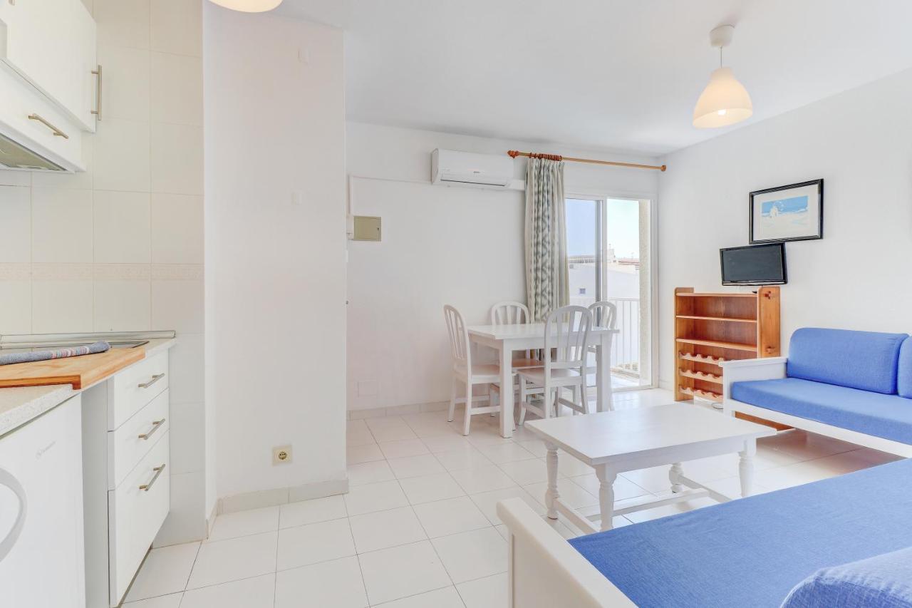 Apartamentos Llevant Порт де Пойенса Екстериор снимка