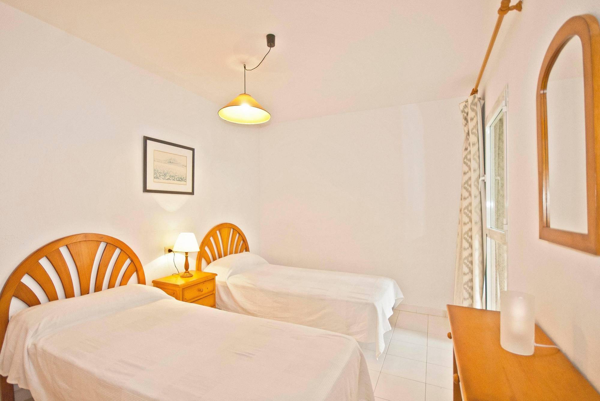 Apartamentos Llevant Порт де Пойенса Екстериор снимка